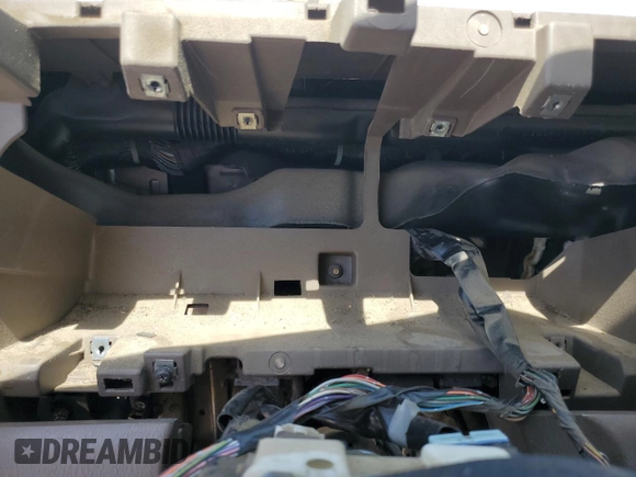 2000 Nissan Frontier XE with VIN 1N6ED27T7YC346589, listed as a Copart auction lot 53680015 with Not provided miles and Salvage title. Bid and sale history available at DreamBid. Image 9.