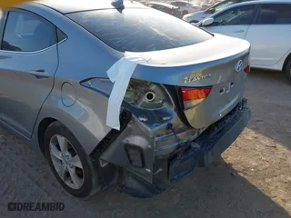 2016 Hyundai Elantra SE with VIN KMHDH4AE9GU557287, listed as a IAAI auction lot 41795124 with 112,140 mi miles. Bid and sale history available at carsss.com. Image 17.