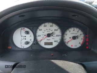 2002 Mazda Protege z VIN JM1BJ246221493337, wystawiony jako IAAI lot #42171966 z przebiegiem 244 609 mil mil oraz . Historia ofert i sprzedaży dostępna na DreamBid. Obrazek 7.