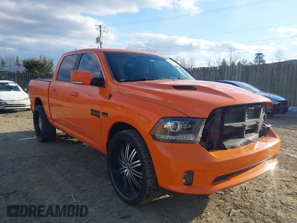 2017 Ram 1500 Night z VIN 1C6RR7MT6HS570778, wystawiony jako IAAI lot #41596704 z przebiegiem 122 878 mil mil oraz . Historia ofert i sprzedaży dostępna na DreamBid. Obrazek 1.