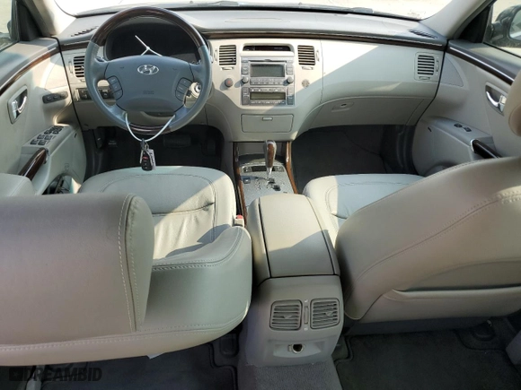 2009 Hyundai Azera Limited with VIN KMHFC46F29A392518, listed as a Copart auction lot 58877244 with 90,368 mi miles and Clean Title. Bid and sale history available at carsss.com. Image 8.