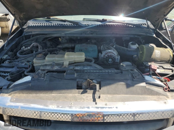 2000 Ford F-350 XL with VIN 1FTSW31F3YEB20854, listed as a Copart auction lot 61717865 with 209,288 mi miles and Salvage title. Bid and sale history available at DreamBid. Image 11.