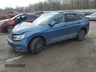 2020 Volkswagen Tiguan SE z VIN 3VV3B7AX8LM143437, wystawiony jako Copart lot #53973365 z przebiegiem 50 103 mil mil oraz Szkody całkowita. Historia ofert i sprzedaży dostępna na DreamBid. Obrazek 1.