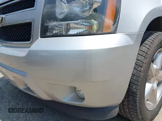 2010 Chevrolet Tahoe LT z VIN 1GNUKBE04AR194729, wystawiony jako IAAI lot #42408855 z przebiegiem 192 532 mil mil oraz . Historia ofert i sprzedaży dostępna na DreamBid. Obrazek 19.