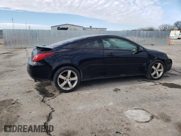 2006 Pontiac G6 GTP with VIN 1G2ZM151864155534, listed as a Copart auction lot 86558214 with 207,585 mi miles and Salvage Title. Bid and sale history available at carsss.com. Image 3.