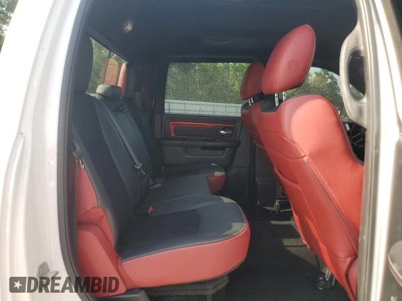 2016 Ram 1500 Rebel z VIN 1C6RR7YT7GS255707, wystawiony jako Copart lot #53700095 z przebiegiem 103 989 mil mil oraz Szkoda całkowita • Salvage title. Historia ofert i sprzedaży dostępna na DreamBid. Obrazek 10.