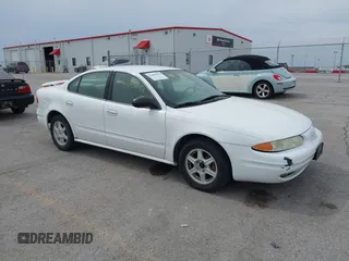 2003 Oldsmobile Alero GL1 with VIN 1G3NL52F83C155832, listed as a IAAI auction lot 41895654 with 199,024 mi miles and . Bid and sale history available at DreamBid. Image 1.