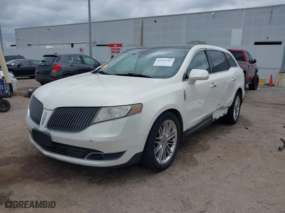 2013 Lincoln MKT EcoBoost with VIN 2LMHJ5AT6DBL57810, listed as a IAAI auction lot 41753767 with 159,890 mi miles. Bid and sale history available at carsss.com. Image 20.