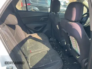 2015 Chevrolet Trax LS with VIN 3GNCJPSB6FL215967, listed as a Copart auction lot 54605435 with 1 mi miles and Clean Title. Bid and sale history available at carsss.com. Image 6.