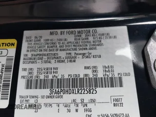 2020 Ford Fusion SE with VIN 3FA6P0HDXLR225825, listed as a IAAI auction lot 41838972 with 49,235 mi miles and . Bid and sale history available at DreamBid. Image 9.