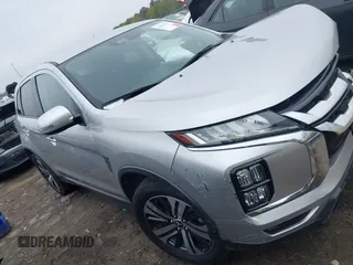 2021 Mitsubishi Outlander ES z VIN JA4ARUAU4MU025575, wystawiony jako IAAI lot #41937147 z przebiegiem 66 640 mil mil oraz . Historia ofert i sprzedaży dostępna na DreamBid. Obrazek 1.