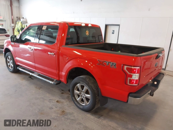 2018 Ford F-150 XL with VIN 1FTEW1E55JFA81946, listed as a IAAI auction lot 42128253 with 129,975 mi miles. Bid and sale history available at carsss.com. Image 3.