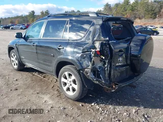 2011 Toyota RAV4 Ltd with VIN 2T3DK4DV2BW045058, listed as a IAAI auction lot 41152789 with 120,092 mi miles. Bid and sale history available at carsss.com. Image 3.
