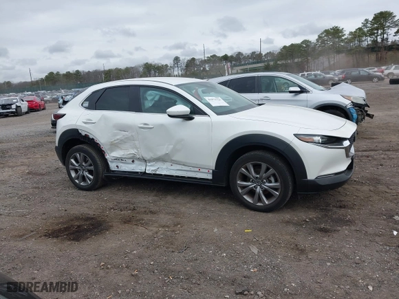 2021 Mazda CX-30 Select with VIN 3MVDMBBL0MM311261, listed as a IAAI auction lot 41971725 with 17,558 mi miles. Bid and sale history available at carsss.com. Image 13.