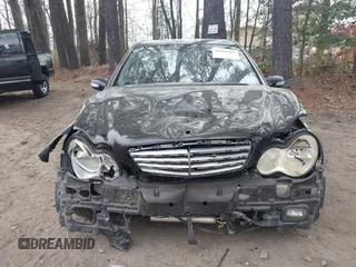 2006 Mercedes-Benz C 280 Luxury with VIN WDBRF92H26F769133, listed as a IAAI auction lot 41956583 with 196,593 mi miles and . Bid and sale history available at DreamBid. Image 6.