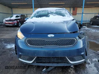 2018 Kia Niro FE with VIN KNDCB3LC2J5210022, listed as a Copart auction lot 82453194 with 80,547 mi miles and Salvage Title. Bid and sale history available at carsss.com. Image 5.
