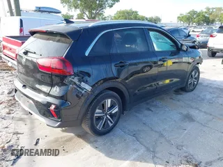 2020 Kia Niro LXS with VIN KNDCB3LC2L5422695, listed as a IAAI auction lot 41881263 with 77,197 mi miles. Bid and sale history available at carsss.com. Image 4.