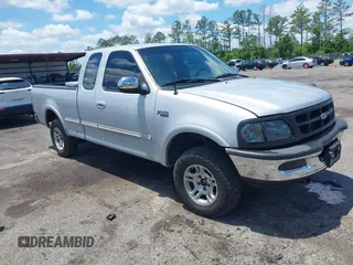 1997 Ford F-150 XL с VIN 1FTDX18W9VKD11448, выставлен на аукционе IAAI как лот 42269034 с пробегом 134 347 миль миль и . История ставок и продаж доступна на DreamBid. Изображение 1.