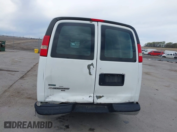 2011 Chevrolet Express Cargo with VIN 1GCWGGBA3B1140951, listed as a IAAI auction lot 42093707 with 343,603 mi miles and . Bid and sale history available at DreamBid. Image 18.