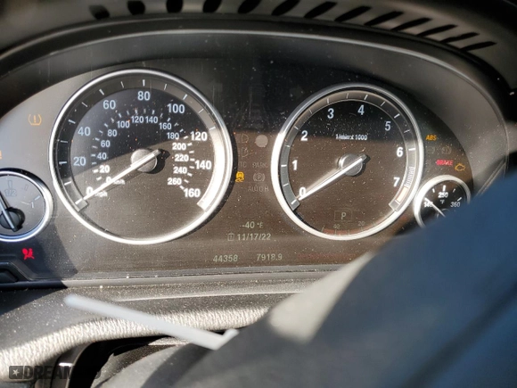 2016 BMW X4 xDrive28i with VIN 5UXXW3C53G0R21448, listed as a Copart auction lot 68069812 with 44,358 mi miles. Bid and sale history available at carsss.com. Image 9.