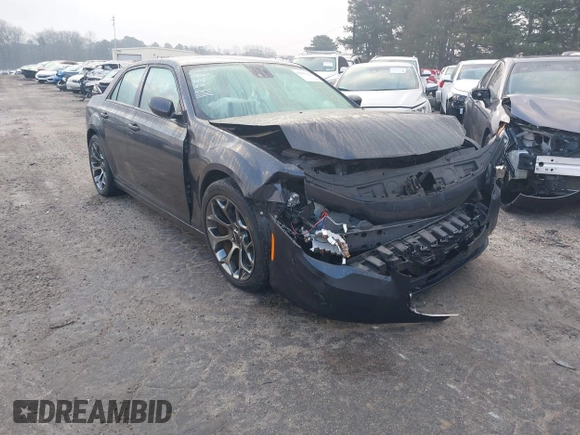 2018 Chrysler 300 with VIN 2C3CCABG0JH253924, listed as a IAAI auction lot 41407398 with 113,013 mi miles. Bid and sale history available at carsss.com. Image 1.