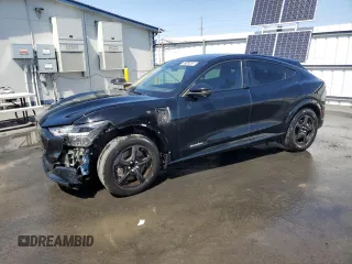 2021 Ford Mustang Mach-E California Route 1 z VIN 3FMTK2R73MMA58251, wystawiony jako Copart lot #53107825 z przebiegiem 36 674 mil mil oraz Czysty tytuł • Clean title. Historia ofert i sprzedaży dostępna na DreamBid. Obrazek 1.