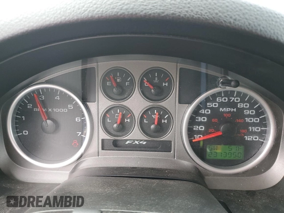 2004 Ford F-150 XLT с VIN 1FTPX14504NB94558, выставлен на аукционе Copart как лот 43739945 с пробегом 231 395 миль миль и Списание • Salvage title. История ставок и продаж доступна на DreamBid. Изображение 9.