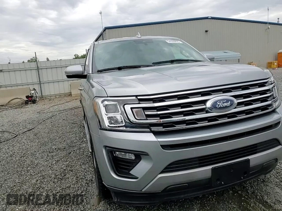 2020 Ford Expedition Max XLT z VIN 1FMJK1HT7LEA90186, wystawiony jako Copart lot #54350835 z przebiegiem 33 206 mil mil oraz Szkoda całkowita • Salvage title. Historia ofert i sprzedaży dostępna na DreamBid. Obrazek 14.