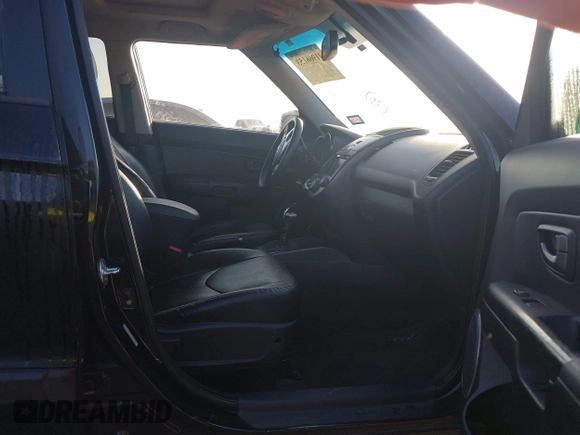 2010 Kia Soul + with VIN KNDJT2A25A7127326, listed as a IAAI auction lot 41966153 with 216,660 mi miles. Bid and sale history available at carsss.com. Image 5.