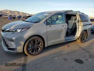 2024 Toyota Sienna XSE with VIN 5TDDRKEC6RS182951, listed as a Copart auction lot 86314004 with 7,292 mi miles and Salvage Title. Bid and sale history available at carsss.com. Image 1.