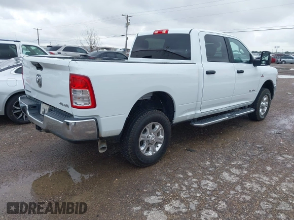 2024 Ram 2500 Big Horn with VIN 3C6UR5DL1RG233118, listed as a IAAI auction lot 42635680 with 46,755 mi miles and . Bid and sale history available at DreamBid. Image 4.