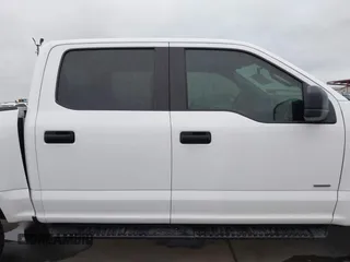 2015 Ford F-150 XLT with VIN 1FTEW1EP7FKE61564, listed as a IAAI auction lot 41889545 with 152,057 mi miles. Bid and sale history available at carsss.com. Image 14.