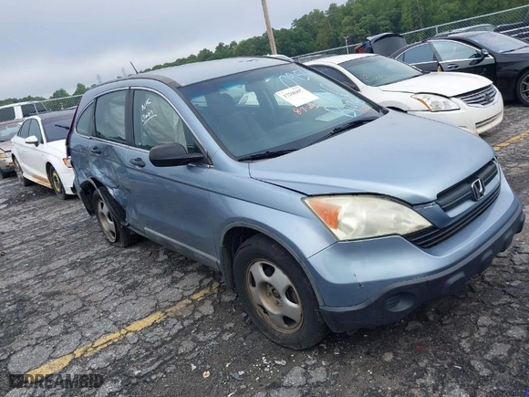 2008 Honda CR-V LX with VIN 3CZRE38348G700954, listed as a IAAI auction lot 37268497 with 140,121 mi miles. Bid and sale history available at carsss.com. Image 1.