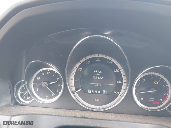2011 Mercedes-Benz E-Class E 350 with VIN WDDKJ5GB7BF121415, listed as a IAAI auction lot 41343754 with 129,622 mi miles. Bid and sale history available at carsss.com. Image 7.