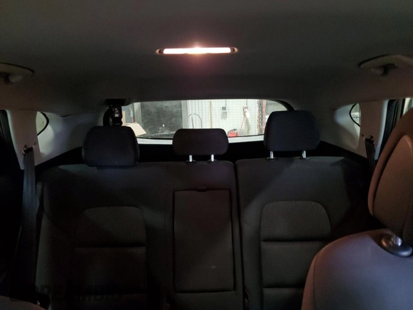 2018 Hyundai Tucson SE z VIN KM8J2CA47JU754245, wystawiony jako Copart lot #47880585 z przebiegiem 94 521 mil mil oraz Szkody całkowita. Historia ofert i sprzedaży dostępna na DreamBid. Obrazek 10.