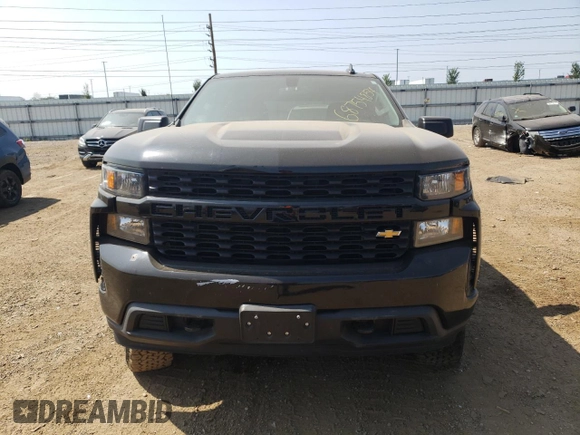 2021 Chevrolet Silverado 1500 Custom with VIN 3GCPYBEH9MG130670, listed as a Copart auction lot 68754854 with 63,770 mi miles and Salvage Title. Bid and sale history available at DreamBid. Image 5.