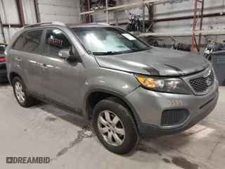 2011 Kia Sorento LX with VIN 5XYKT4A2XBG113975, listed as a IAAI auction lot 41753554 with 225,787 mi miles. Bid and sale history available at carsss.com. Image 1.