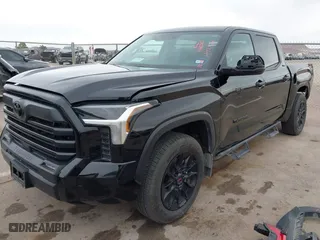 2024 Toyota Tundra 2WD SR5 with VIN 5TFLA5AB9RX039326, listed as a IAAI auction lot 41085001 with 8,012 mi miles. Bid and sale history available at carsss.com. Image 20.