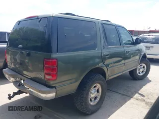2001 Ford Expedition Eddie Bauer с VIN 1FMRU17L91LA16503, выставлен на аукционе IAAI как лот 42444747 с пробегом Не указан миль и . История ставок и продаж доступна на DreamBid. Изображение 4.