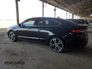 2019 Ford Fusion Titanium with VIN 3FA6P0D90KR116340, listed as a Copart auction lot 60240135 with 190,838 mi miles and Clean title. Bid and sale history available at DreamBid. Image 2.