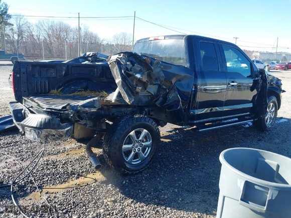 2018 Ford F-150 XL with VIN 1FTFX1E54JFB12847, listed as a IAAI auction lot 41733325 with 162,546 mi miles. Bid and sale history available at carsss.com. Image 4.