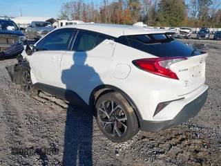 2020 Toyota C-HR LE with VIN NMTKHMBX9LR114159, listed as a IAAI auction lot 41082427 with 22,511 mi miles. Bid and sale history available at carsss.com. Image 3.