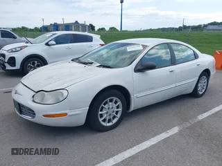 1999 Chrysler Concorde LX z VIN 2C3HD46RXXH620742, wystawiony jako IAAI lot #42292747 z przebiegiem Nie podano mil oraz . Historia ofert i sprzedaży dostępna na DreamBid. Obrazek 17.
