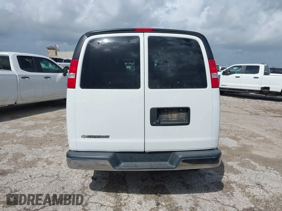 2020 Chevrolet Express Passenger LS with VIN 1GAZGNFG3L1241756, listed as a IAAI auction lot 42513261 with 23,256 mi miles and . Bid and sale history available at DreamBid. Image 16.