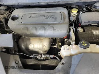 2021 Jeep Cherokee Latitude Plus z VIN 1C4PJLLB5MD223983, wystawiony jako IAAI lot #42741294 z przebiegiem 49 704 mil mil oraz . Historia ofert i sprzedaży dostępna na DreamBid. Obrazek 9.