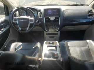 2011 Chrysler Town & Country Touring L with VIN 2A4RR8DG9BR714330, listed as a Copart auction lot 70029574 with 160,841 mi miles and Salvage Title. Bid and sale history available at DreamBid. Image 8.