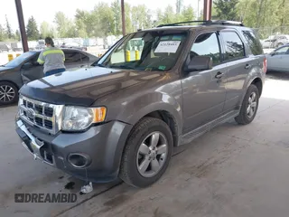 2009 Ford Escape Limited с VIN 1FMCU94G89KB63845, выставлен на аукционе IAAI как лот 42128403 с пробегом 153 189 миль миль и . История ставок и продаж доступна на DreamBid. Изображение 17.