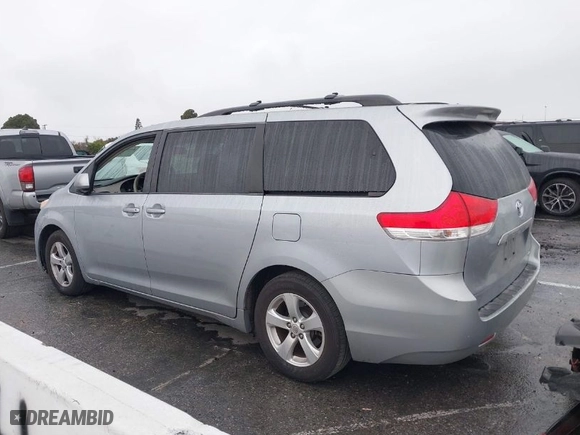 2014 Toyota Sienna LE AAS with VIN 5TDKK3DC1ES488954, listed as a IAAI auction lot 41557423 with 144,031 mi miles. Bid and sale history available at carsss.com. Image 14.