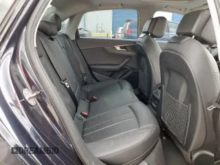 2018 Audi A4 Premium z VIN WAUKMAF4XJA068781, wystawiony jako Copart lot #57137725 z przebiegiem 75 303 mil mil oraz Szkoda całkowita • Salvage title. Historia ofert i sprzedaży dostępna na DreamBid. Obrazek 10.