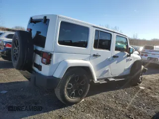 2018 Jeep Wrangler JK Unlimited Sahara with VIN 1C4BJWEG9JL863359, listed as a Copart auction lot 82865114 with 42,607 mi miles and Salvage Title. Bid and sale history available at carsss.com. Image 3.